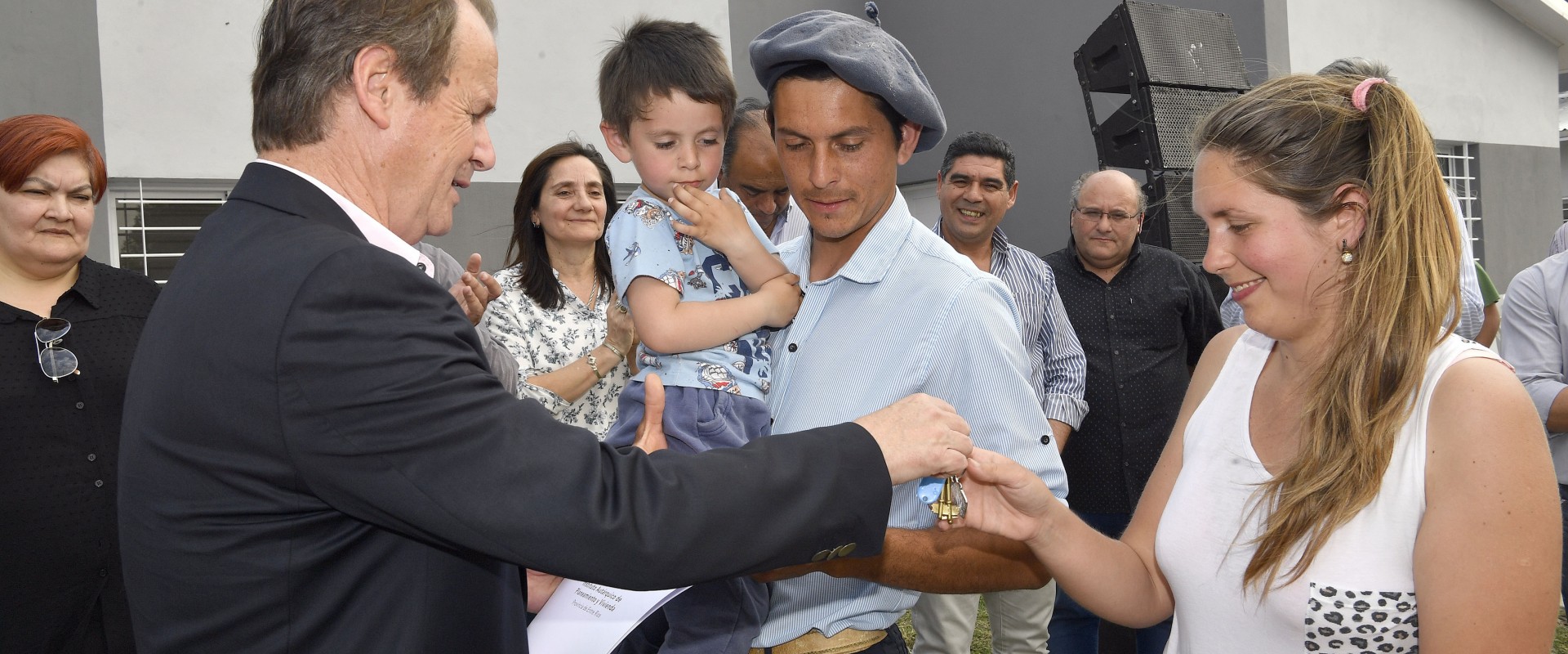 Bordet: Hay que tener políticas públicas que generen inclusión y trabajo