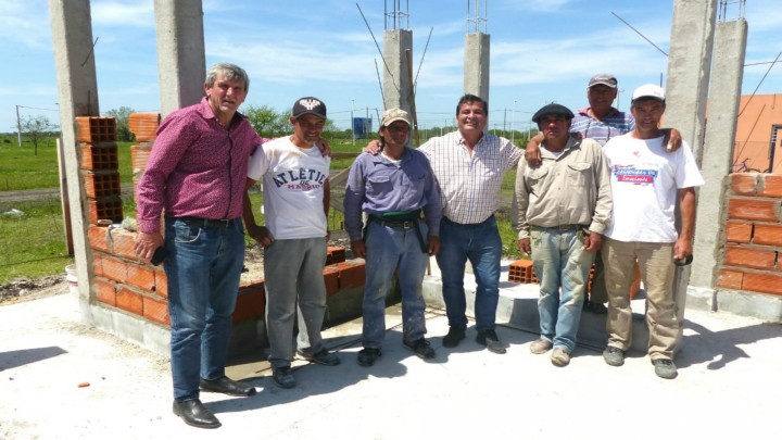Se ejecutan con recursos provinciales 30 nuevas viviendas en Hasenkamp