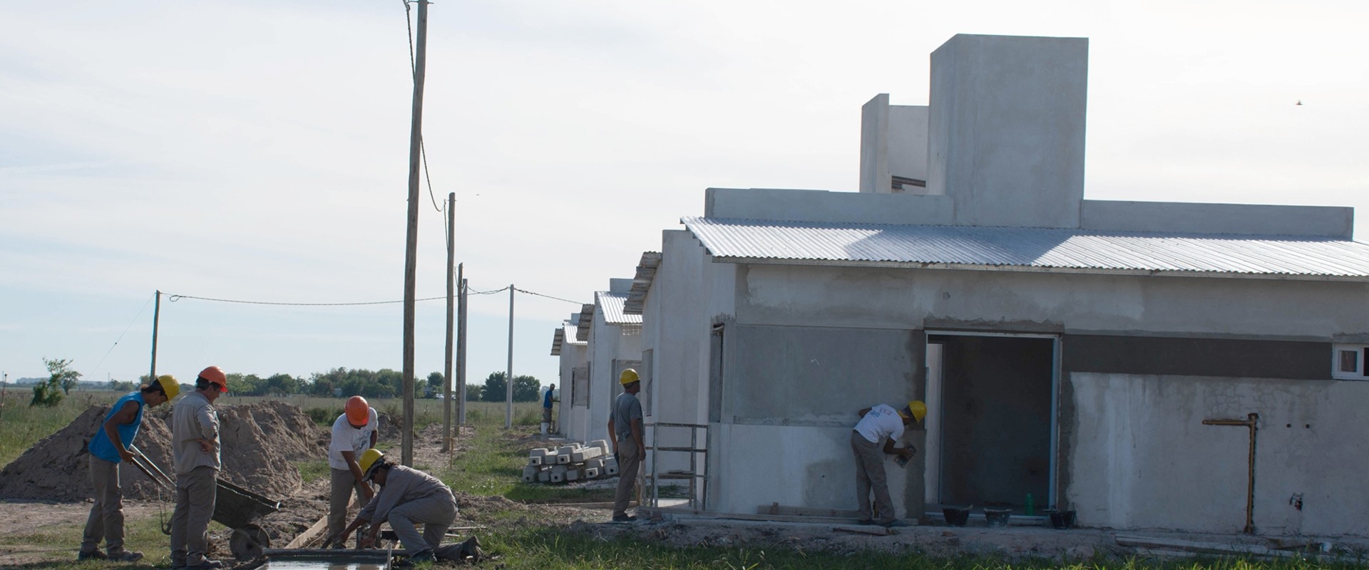 Con recursos provinciales se licitarán nuevas viviendas en tres localidades entrerrianas
