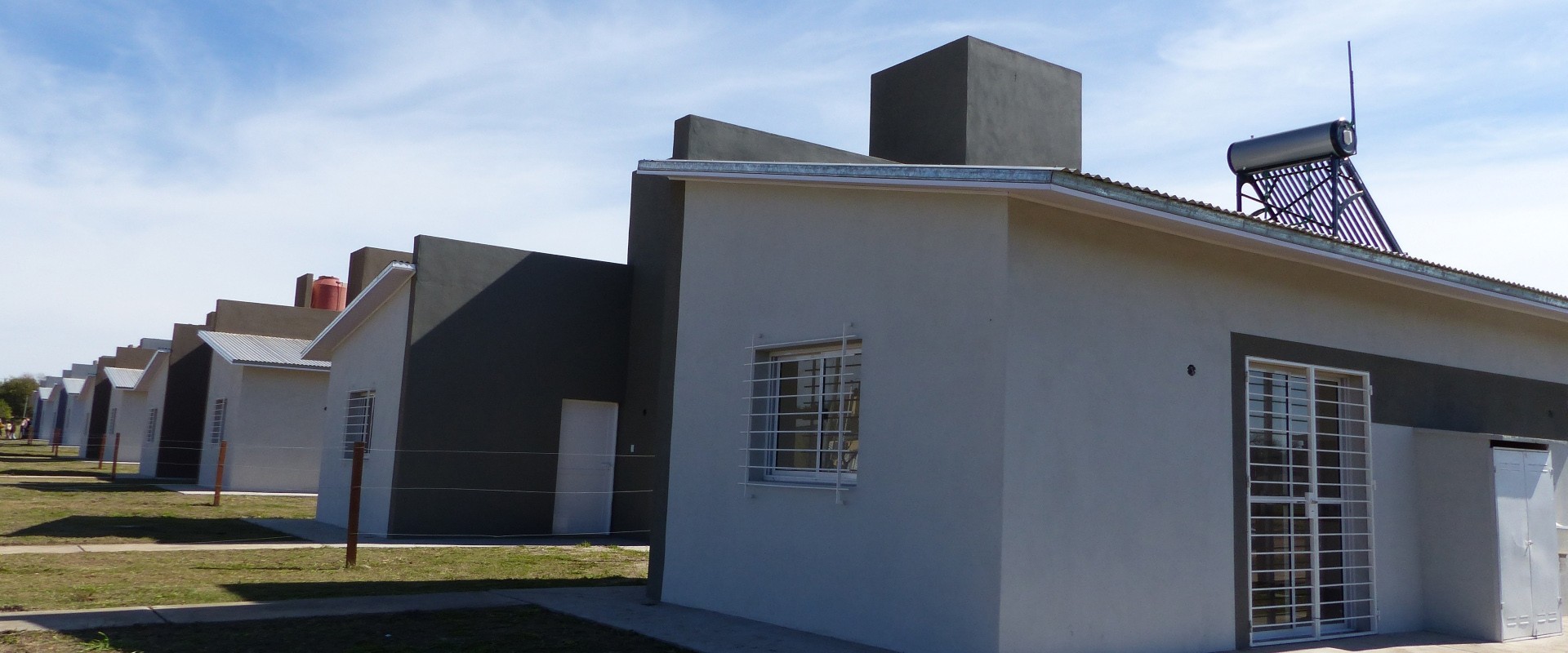 Iniciaron la construcción de 72 nuevas viviendas en tres localidades entrerrianas