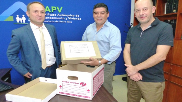 Nuevas viviendas de madera  para Gualeguaychú  se licitaron con fondos provinciales