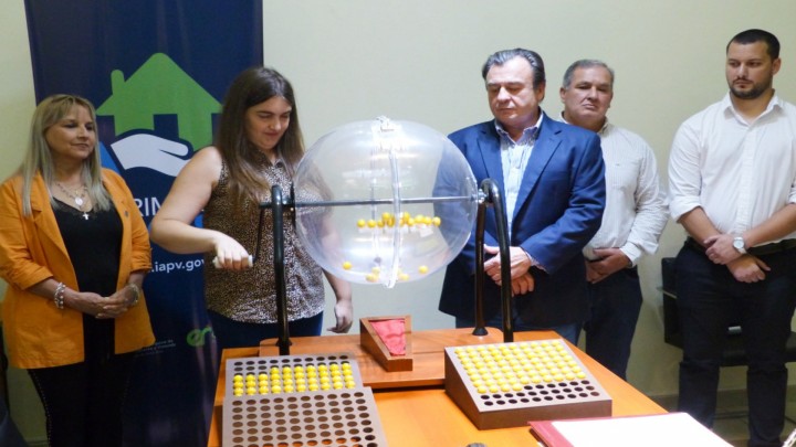Se realizó un nuevo sorteo de viviendas para Estación Parera e Ibicuy