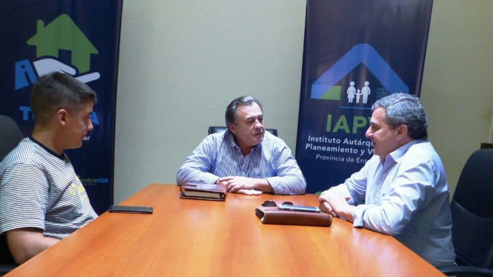 La provincia trabaja en soluciones habitacionales para localidades del departamento Diamante