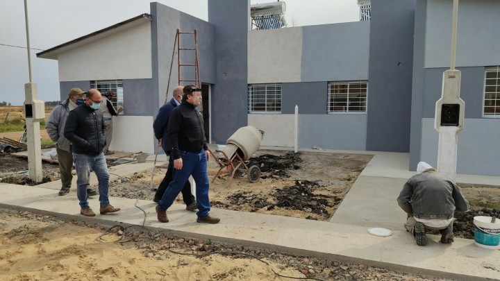 Presentan un gran avance las viviendas que se ejecutan en el departamento Uruguay