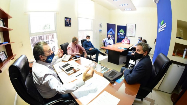 Proyectan la construcción de nuevas viviendas con fondos provinciales para tres localidades