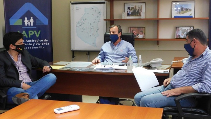 Con fondos provinciales se proyectan nuevas viviendas en dos localidades entrerrianas