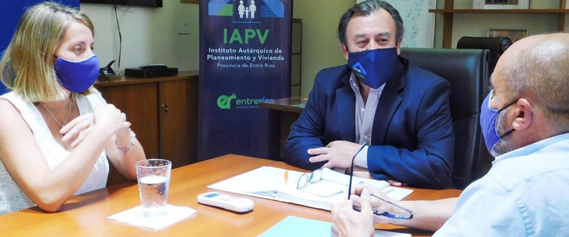 Gestionan nuevas viviendas para el departamento Victoria  con fondos provinciales