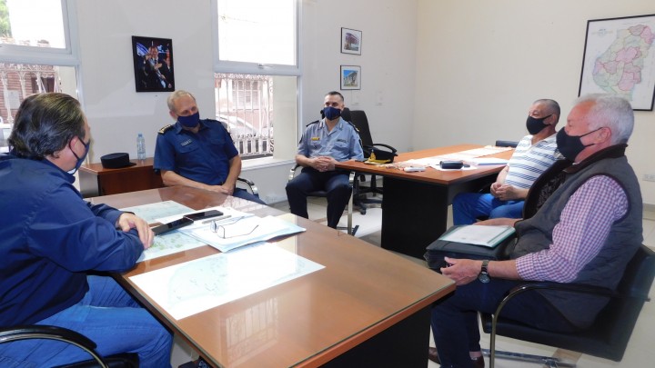 Trabajan en nuevas viviendas  para el personal policial