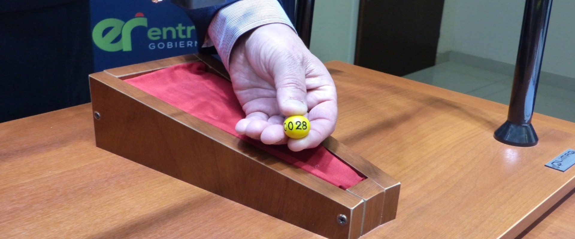 Padrón definitivo para el sorteo de 14 viviendas en Ubajay