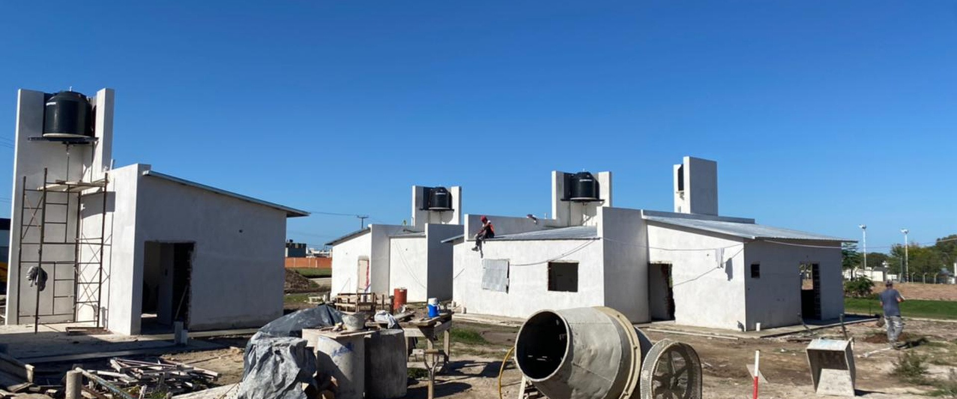 Con fondos provinciales se ejecutan nuevas viviendas en tres localidades entrerrianas