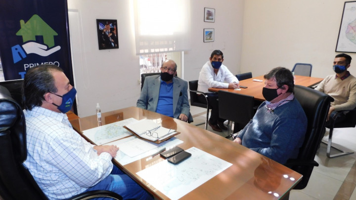 Proyectan nuevas viviendas para dos comunidades rurales