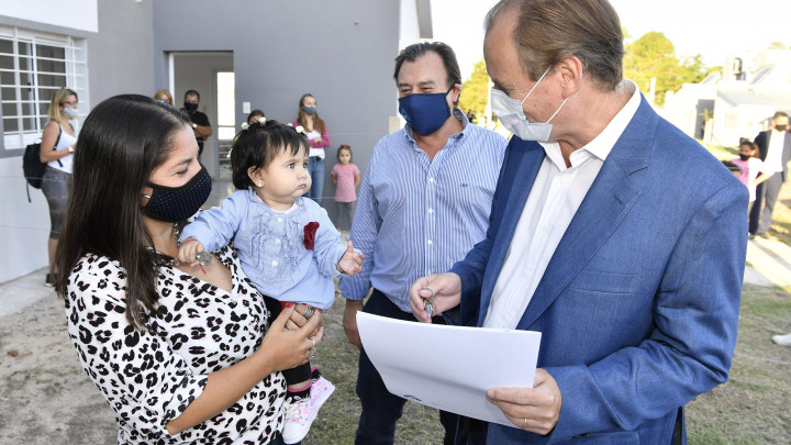Bordet anunció que se licitarán las primeras viviendas del programa Casa Propia  Construir Futuro