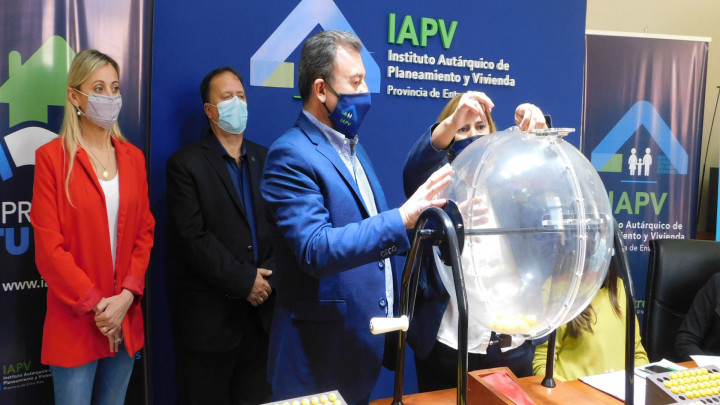 Se sortearon 38 viviendas para tres localidades entrerrianas