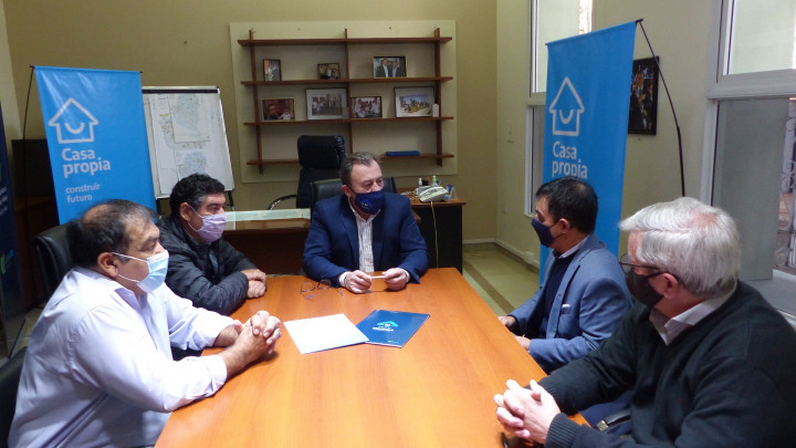IAPV y universidades públicas trabajarán en materia de asistencia técnico profesional