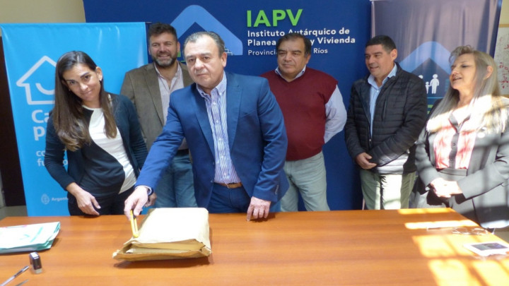 Nuevas viviendas para Federal se licitaron con fondos nacionales
