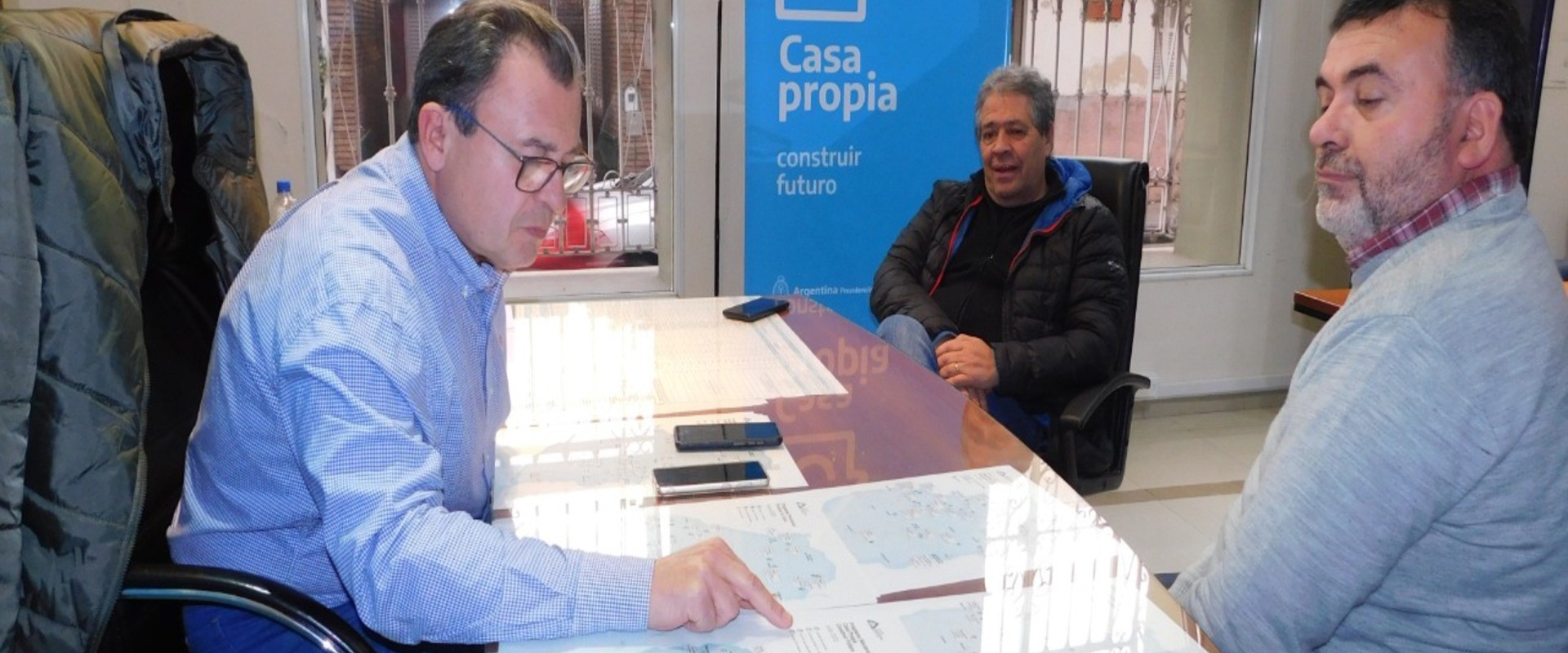 Repasaron con dirigentes de Uocra la política habitacional que se lleva adelante