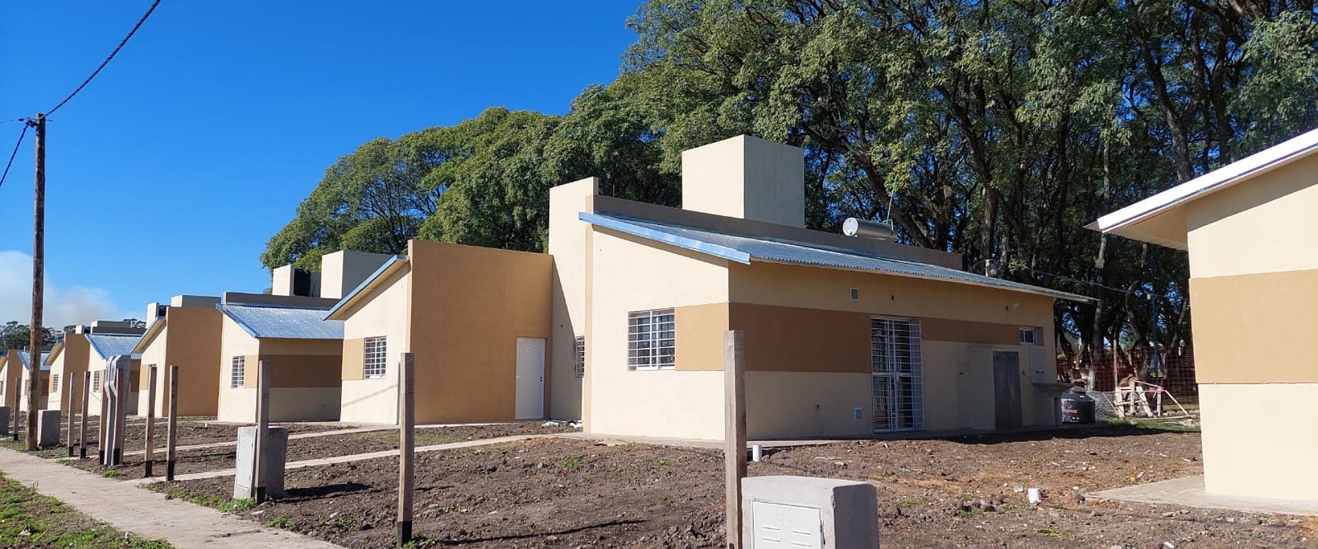 Con importantes avances, se construyen 186 viviendas en cinco localidades entrerrianas