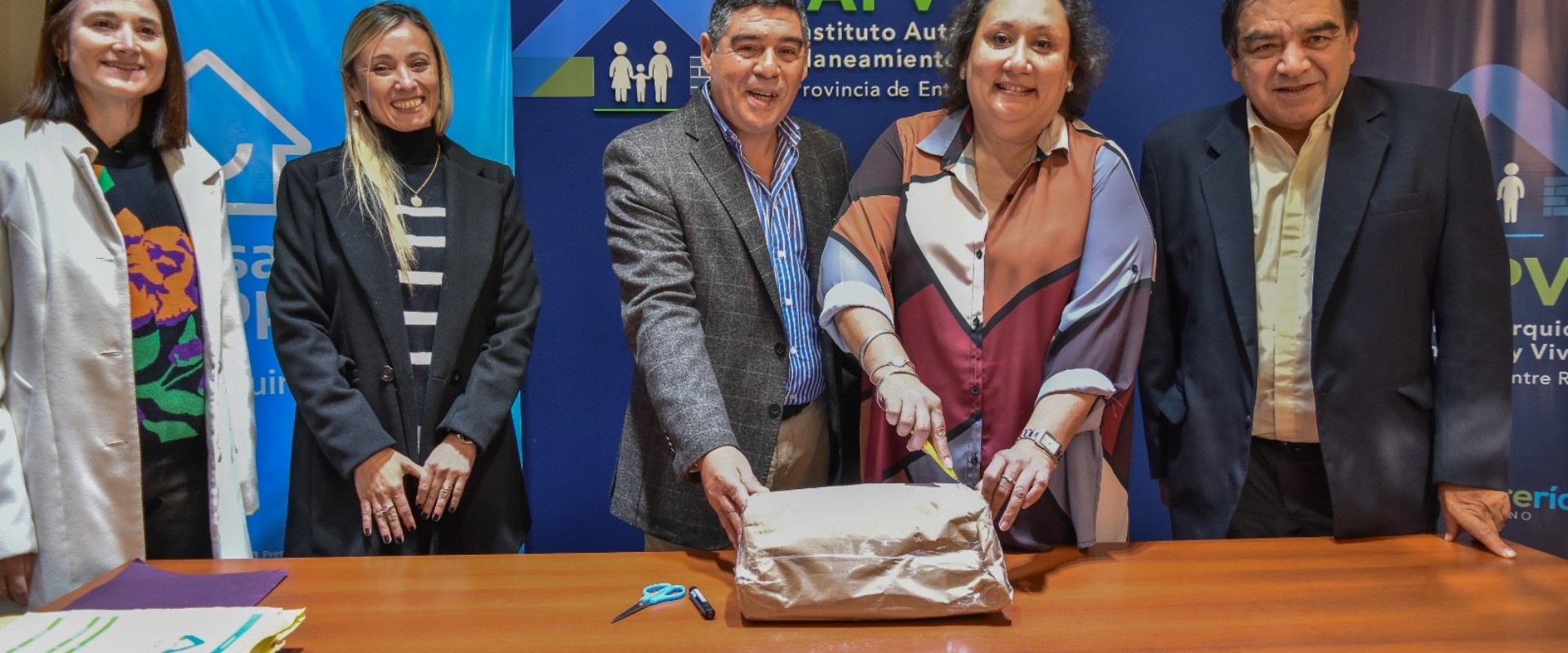Se presentaron dos ofertas para construir viviendas en Los Conquistadores con fondos nacionales
