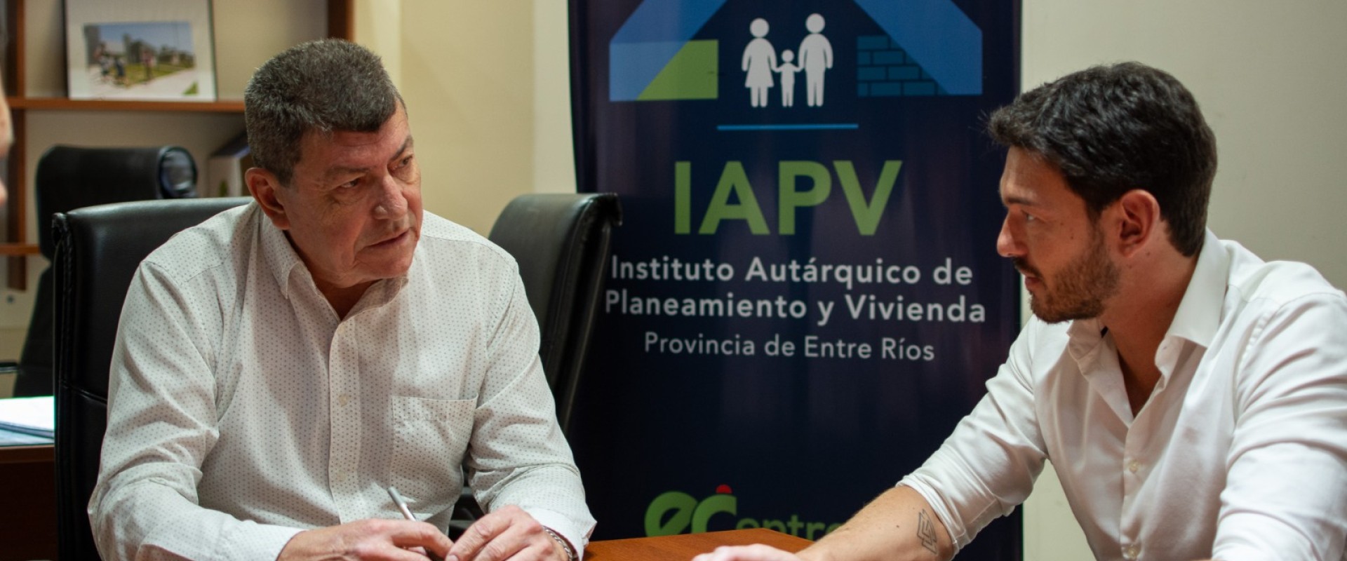 Funcionarios del IAPV se reunieron con el secretario de modernización