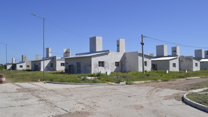 Presentan gran avance las 40 viviendas reactivadas en Urdinarrain