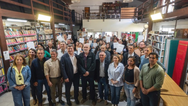 Entregaron escrituras en Federación y Chajarí