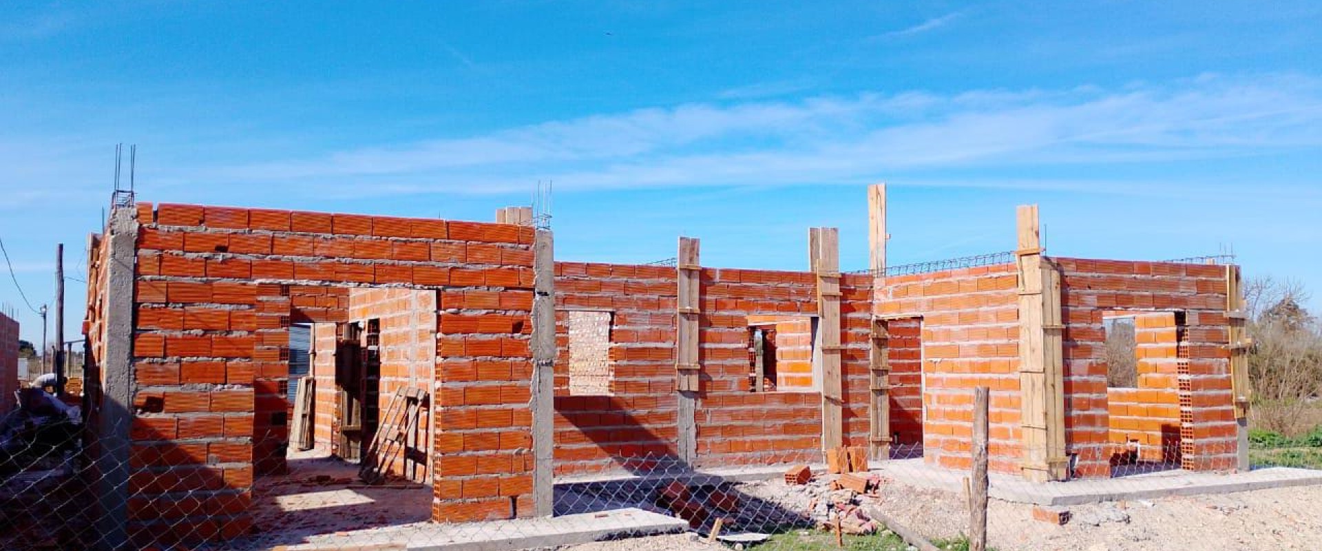 Avanzan a buen ritmo las viviendas que construye el IAPV en General Ramírez