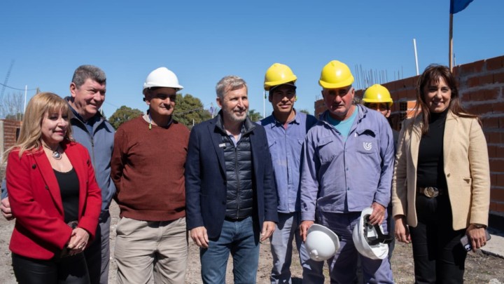 El Gobierno provincial ejecuta 22 soluciones habitacionales en San Jos de Feliciano