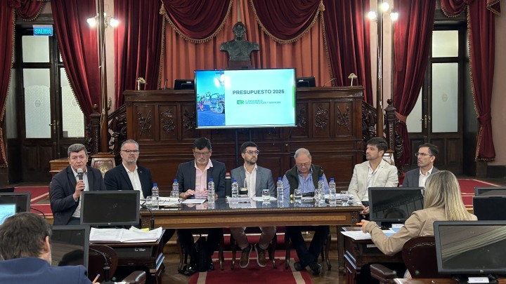 El equipo del Ministerio de Planeamiento presentó el Presupuesto 2026 para la obra pública provincial