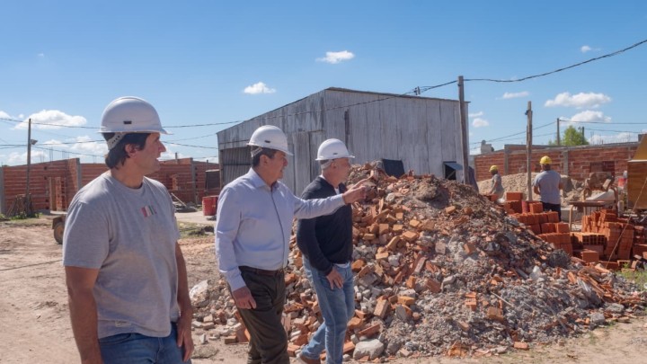 Se ejecutan 99 viviendas con fondos provinciales en el departamento Gualeguaychú